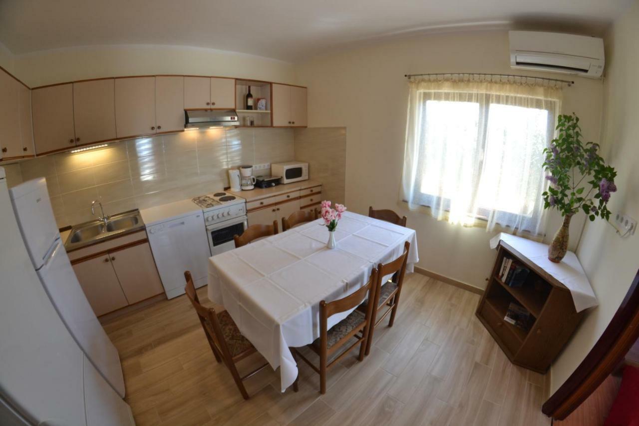 Apartman Jadranka Apartment Palit Екстериор снимка